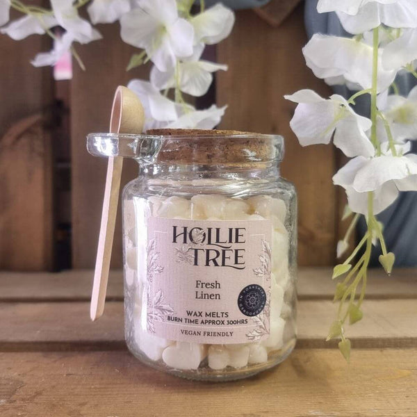 Fresh Linen Melting Pot Wax Melts by Hollie Tree