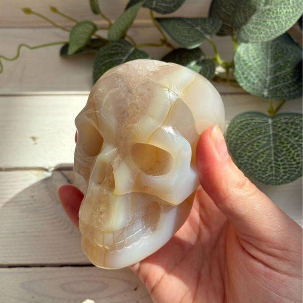 Agate Crystal Skull - Pale Natural Colouring
