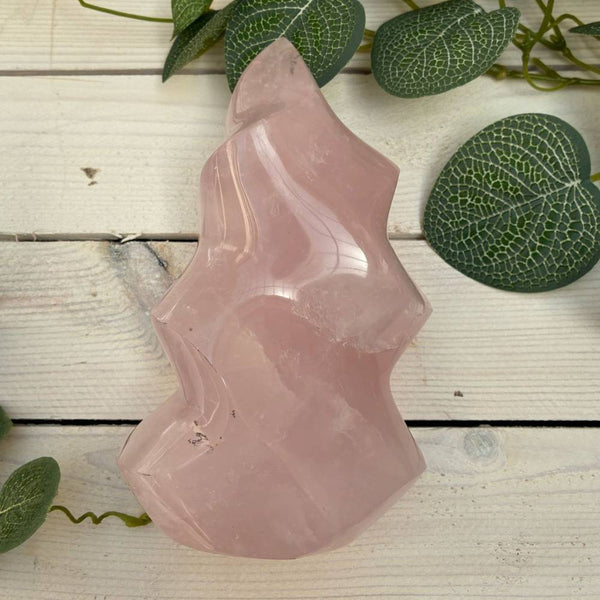 Rose Quartz Flame 150mm