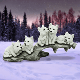Winter Litter 25cm Wolf Figurine