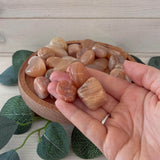 Pink Moonstone Tumblestone 20-30mm